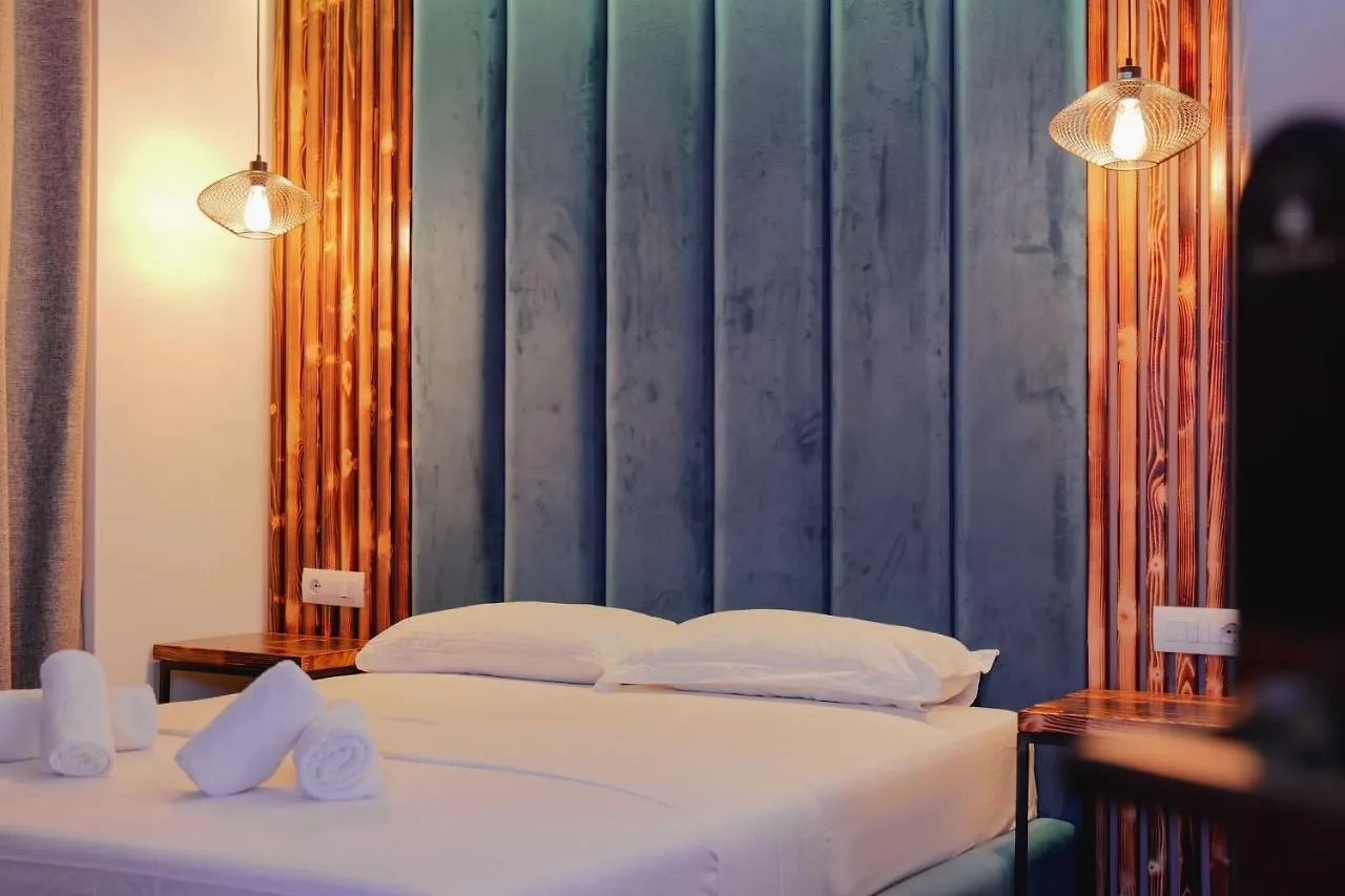 Hotel Piramida Ksamil