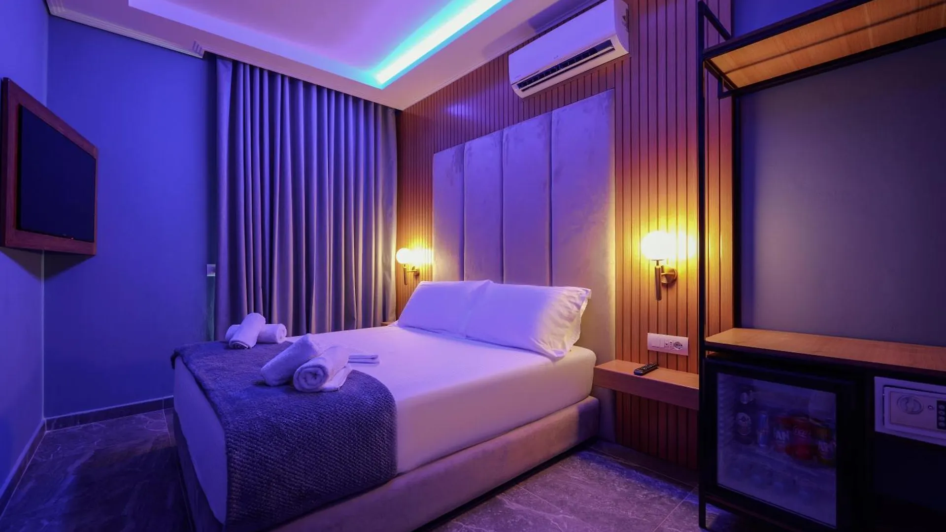Hotel Piramida Ksamil