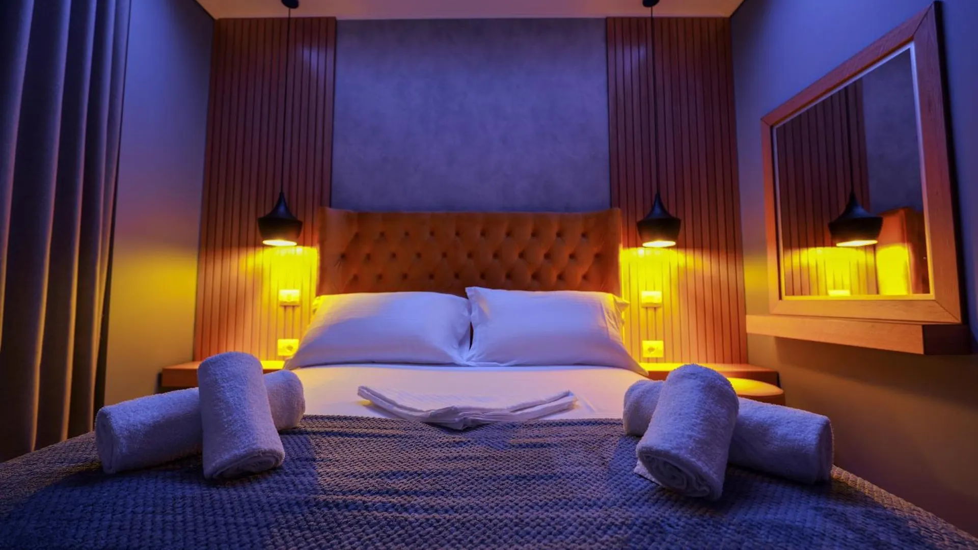 Hotel Piramida Ksamil