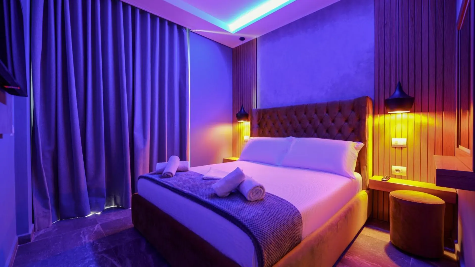 Hotel Piramida Ksamil Arnavutluk