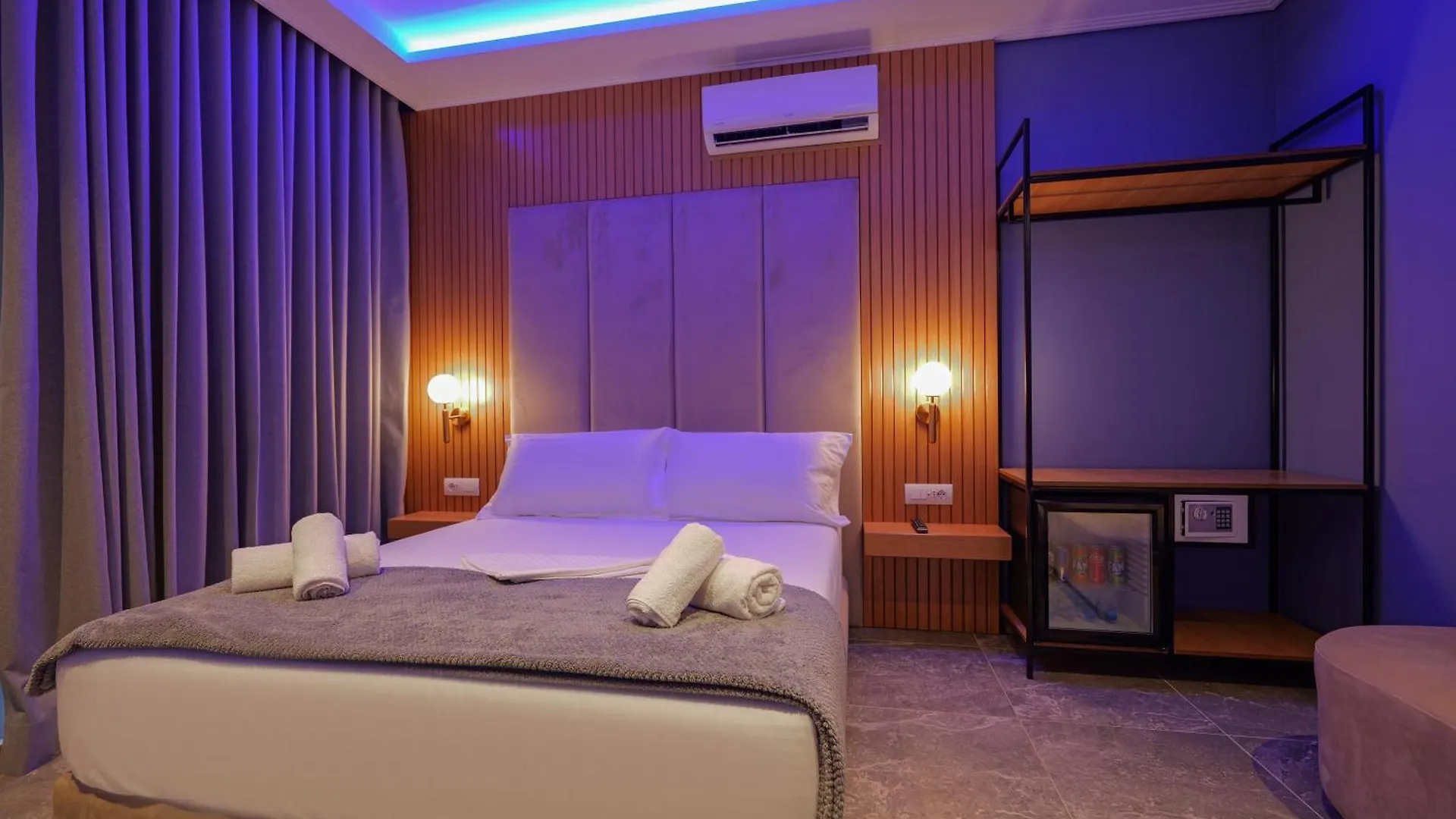 Hotel Piramida Ksamil