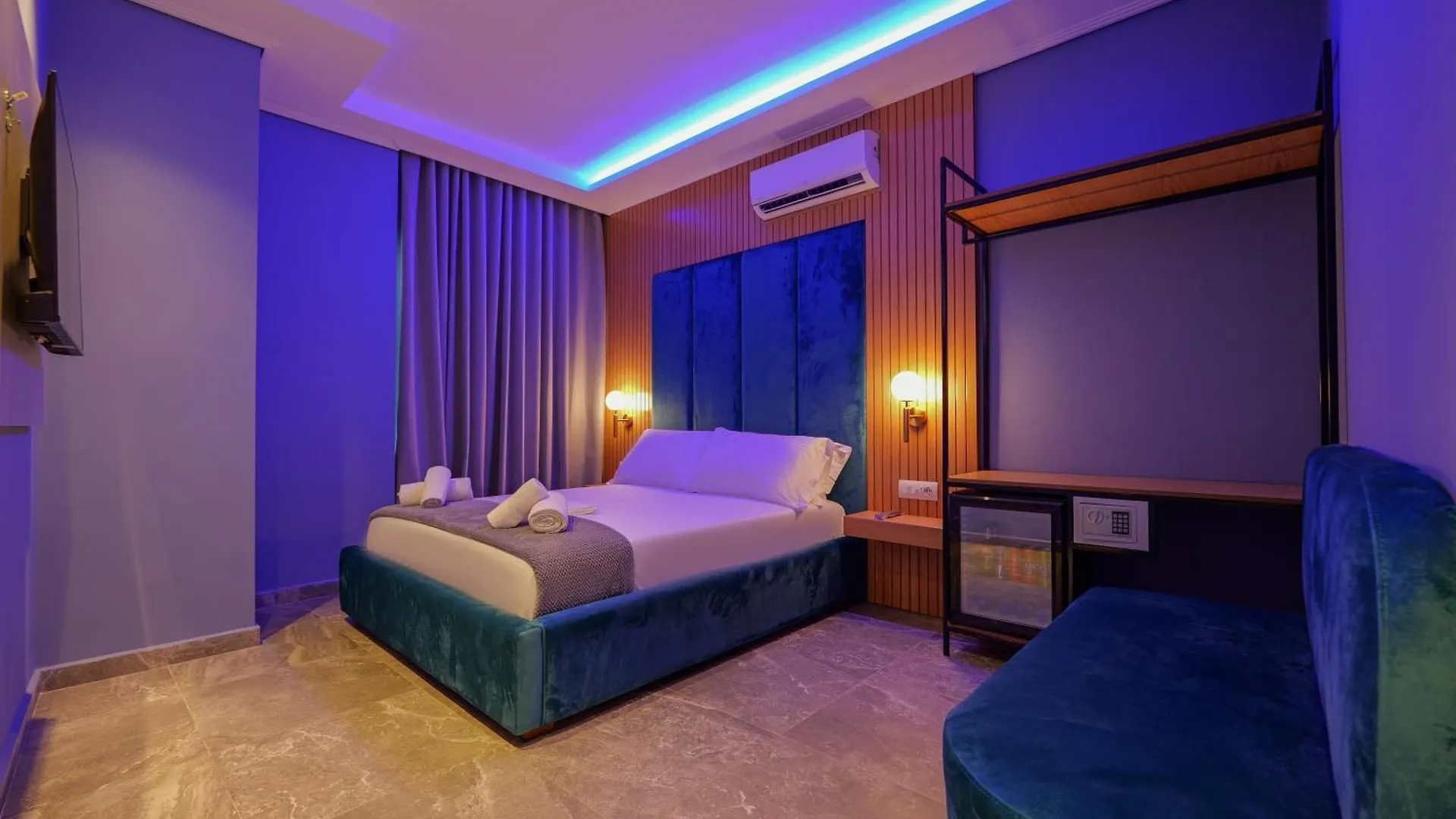 Hotel Piramida Ksamil