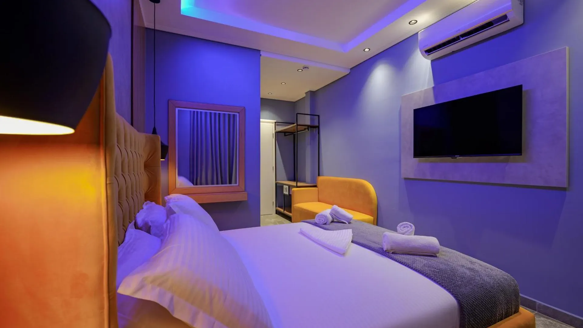 Hotel Piramida Ksamil Albania