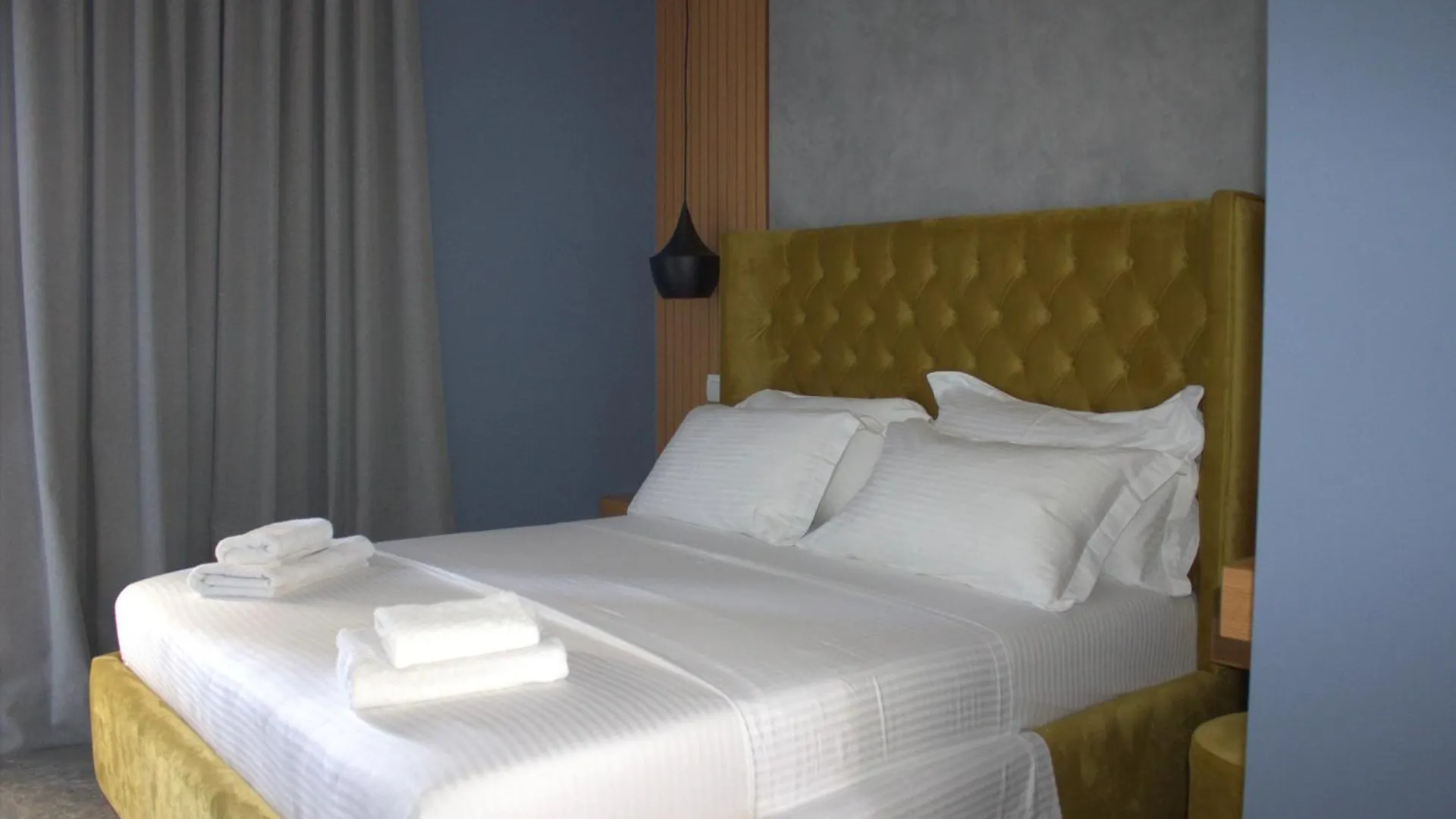 Hotel Piramida Ksamil