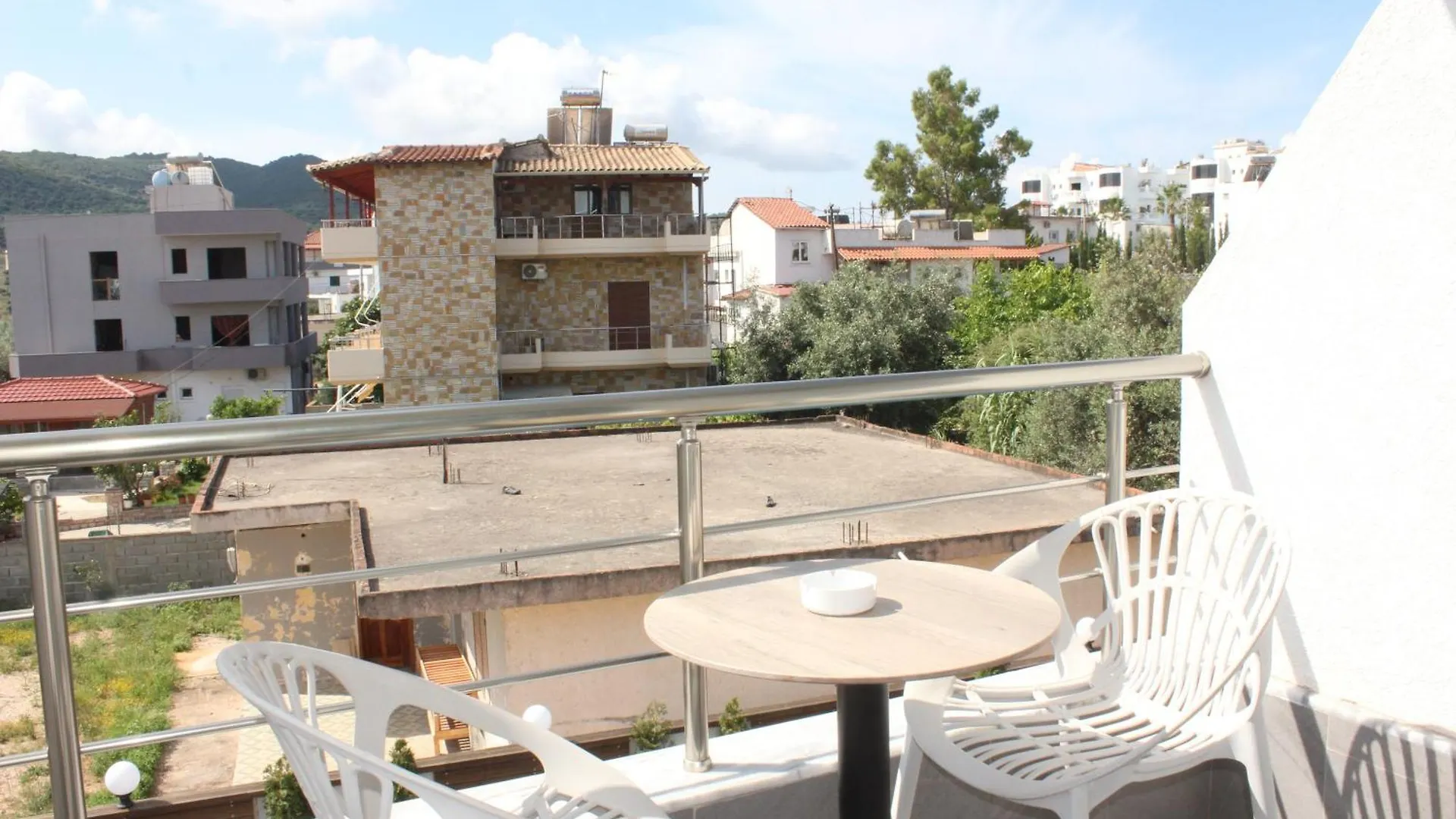 Hotel Piramida Ksamil