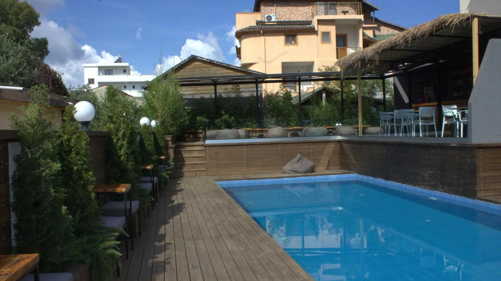 Hotel Piramida Ksamil