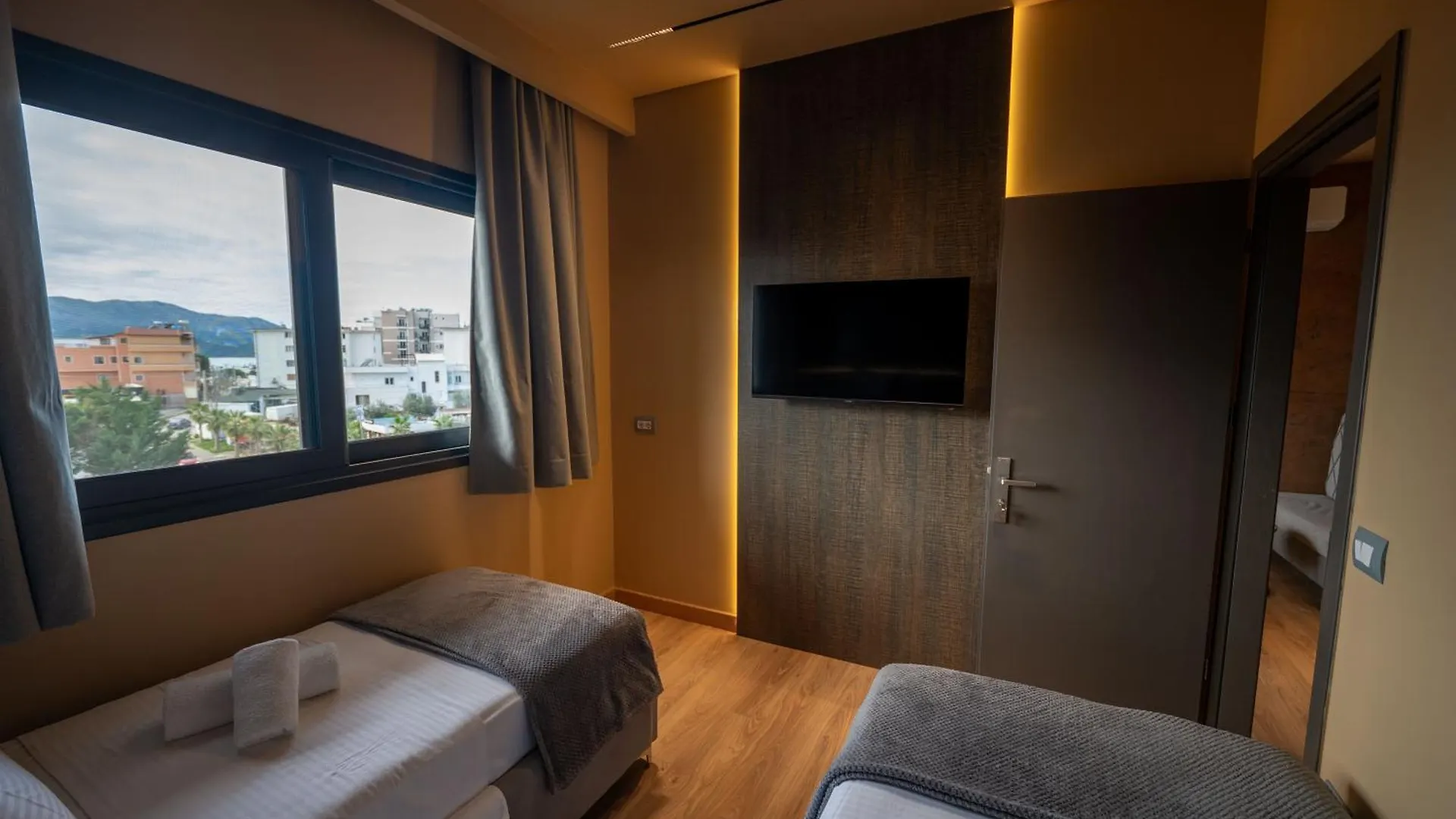 Hotel Piramida Ksamil