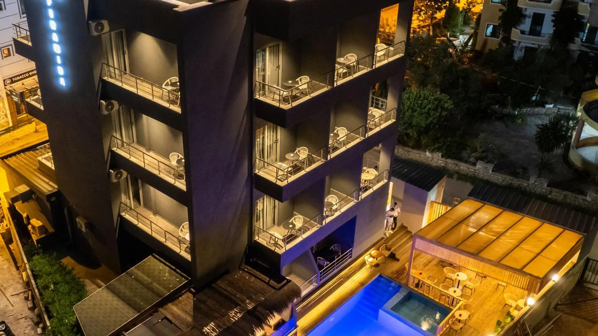 Hotel Piramida Ksamil