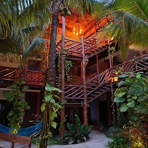 Secret Paradise Apartahotel