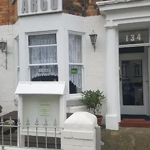 Argo Bed & Breakfast Scarborough