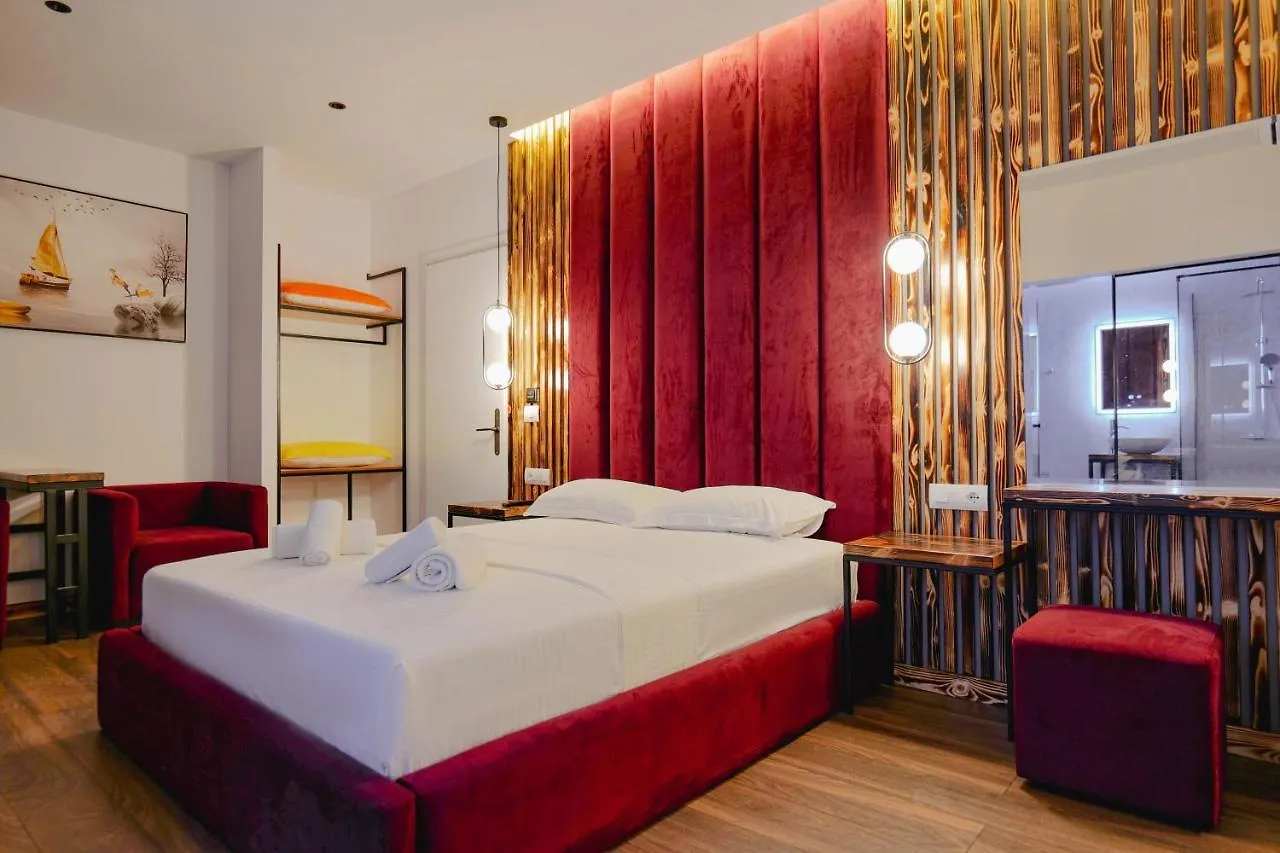 Hotel Piramida Ksamil