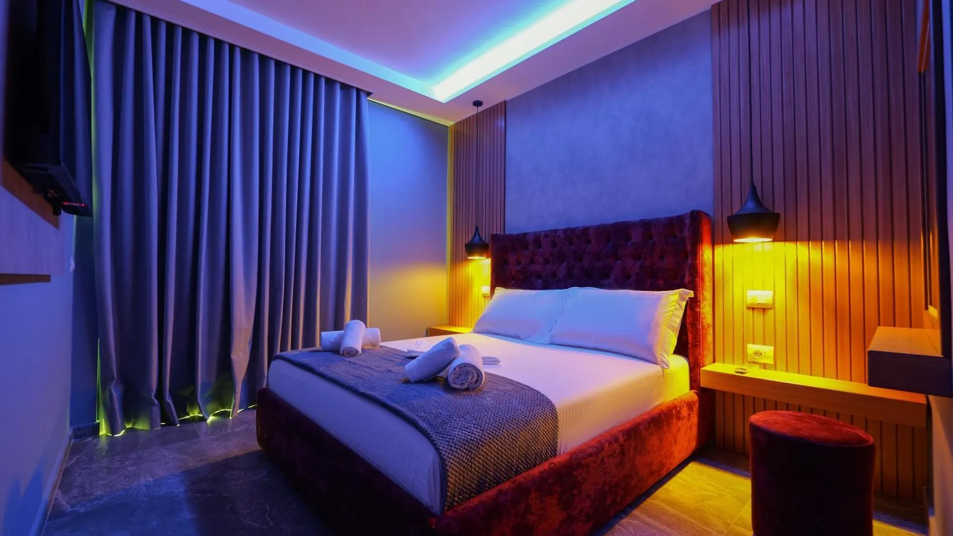 Hotel Piramida Ksamil