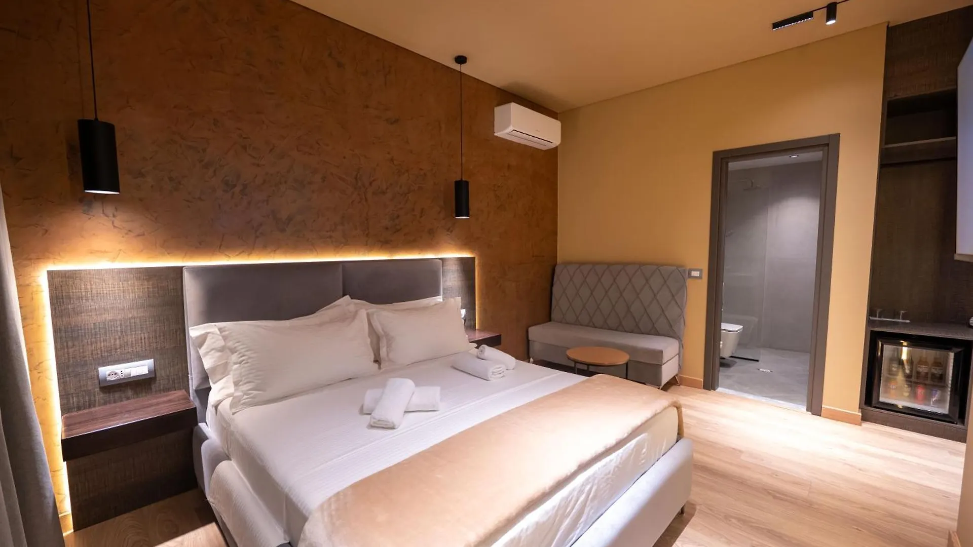 Hotel Piramida Ksamil