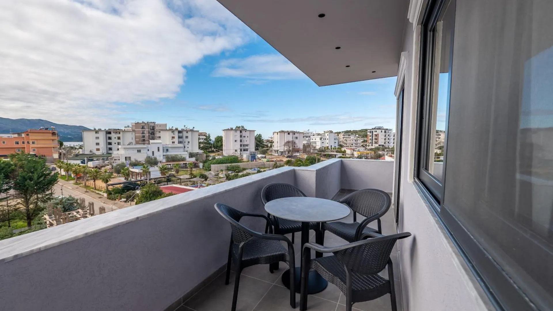 ****  Hotel Piramida Ksamil Albania